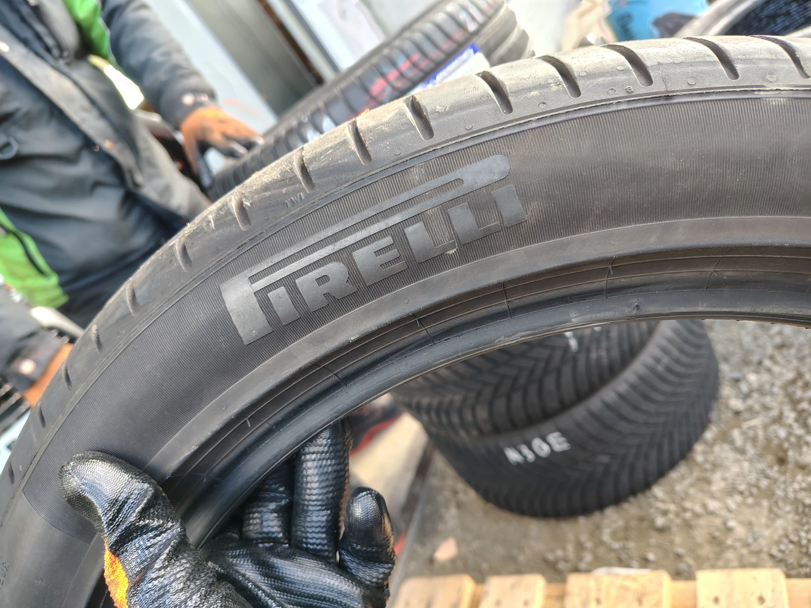 ���� 245/45R20 | Mobile.bg � ����������� 4