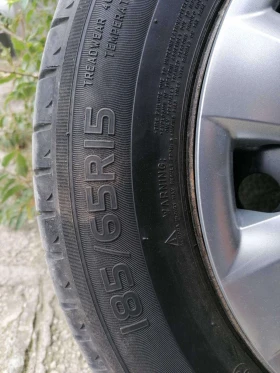 Гуми с джанти Michelin 185/65R15, снимка 3 - Гуми и джанти - 47453189