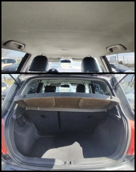 Toyota Auris 2.2D/SOLL, снимка 16