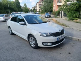 Skoda Rapid седан, фабрично газ, снимка 1
