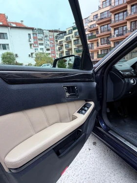 Mercedes-Benz E 220, снимка 14