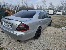 Mercedes-Benz E 220, снимка 6