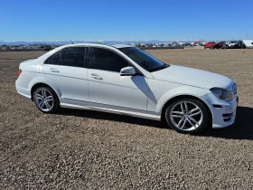 Mercedes-Benz C 300  1