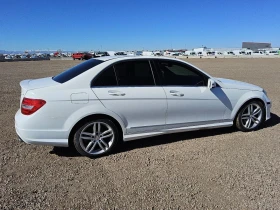 Mercedes-Benz C 300, снимка 2