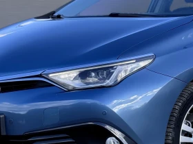     Toyota Auris 1.8hybrid/active//full