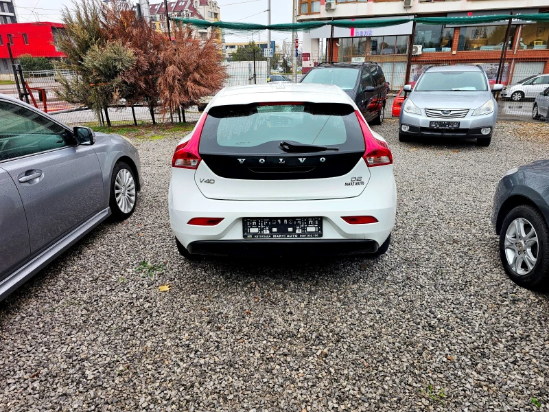 Volvo V40 D2-120kc, снимка 5 - Автомобили и джипове - 40838073