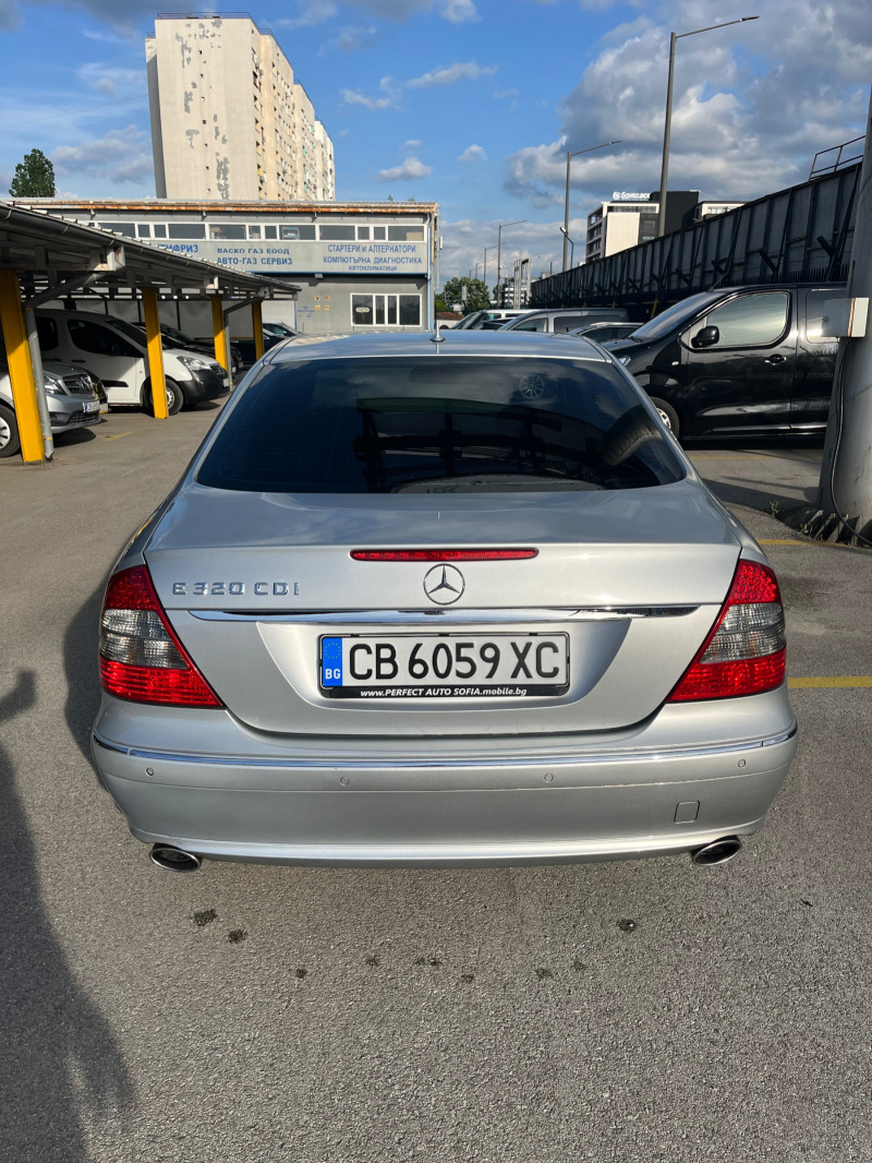 Mercedes-Benz E 320 W211 EVO, снимка 5 - Автомобили и джипове - 45917938