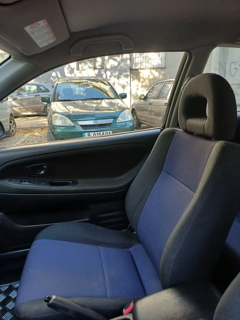 Mitsubishi Colt 1.3i, снимка 11 - Автомобили и джипове - 47690232