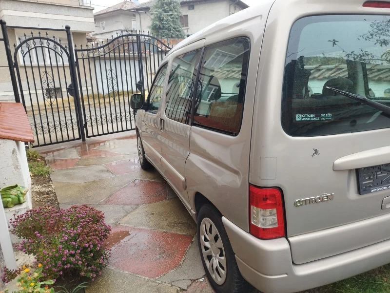 Citroen Berlingo 1.6бензин, снимка 6 - Автомобили и джипове - 47960824