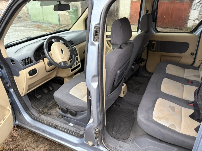 Ford Connect, снимка 10 - Автомобили и джипове - 48194367