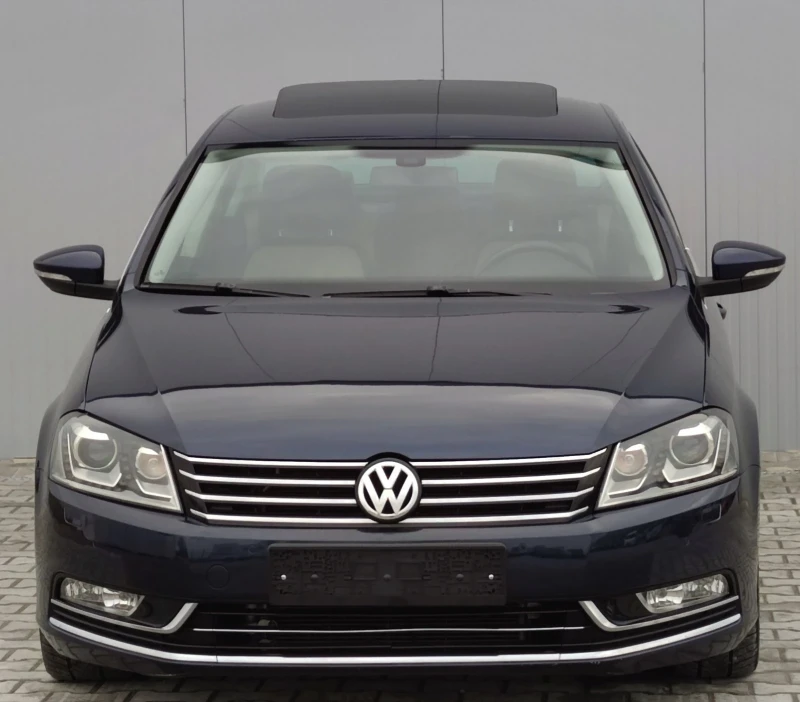 VW Passat 2.0TDI* 140к.с* Highline* DSG* NAVI* LED* , снимка 8 - Автомобили и джипове - 48885584