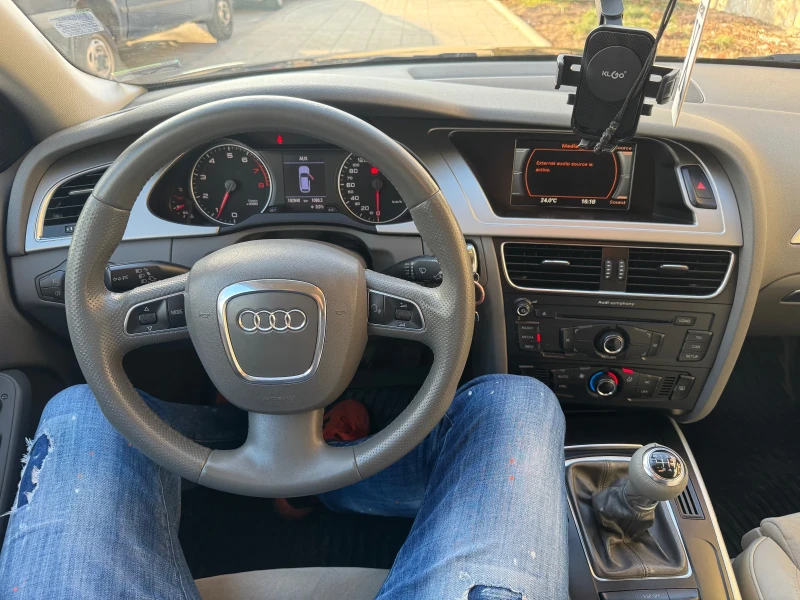 Audi A4, снимка 8 - Автомобили и джипове - 49027581