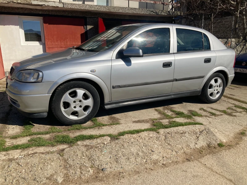 Opel Astra 1.6 газ, снимка 1 - Автомобили и джипове - 49415558