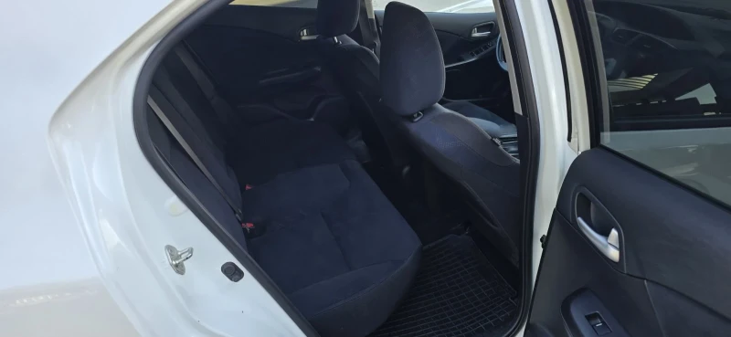 Honda Civic, снимка 12 - Автомобили и джипове - 51351757