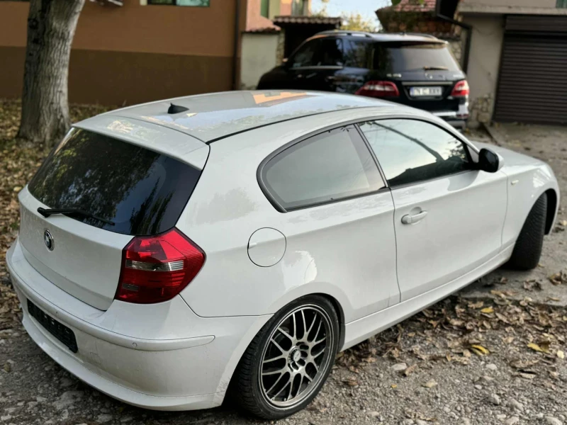 BMW 118 * НАПЪЛНО ОБСЛУЖЕН* M-TECHNIC* ТОП* FACELIFT* , снимка 4 - Автомобили и джипове - 52478032