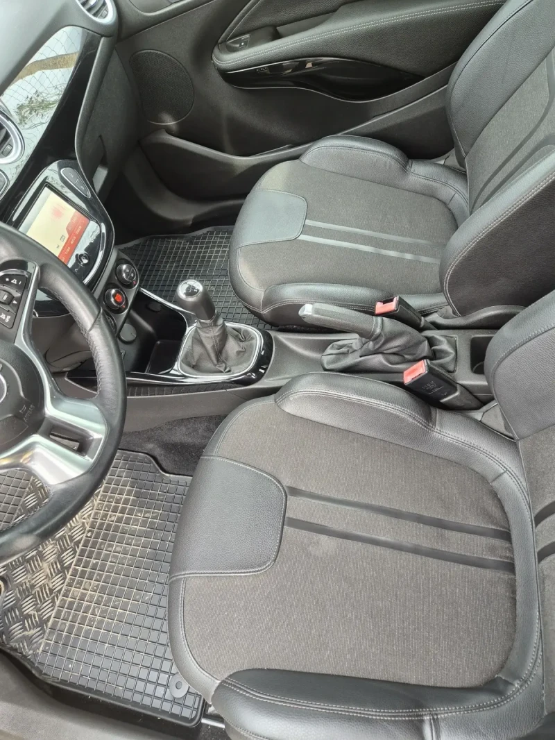 Opel Adam 1.2, снимка 8 - Автомобили и джипове - 52470110