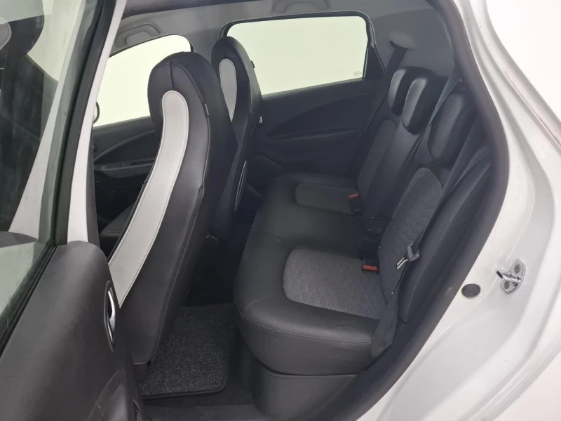 Renault Zoe R135 Intense CCS 52kw 100%SoH Гаранция Термопомпа, снимка 8 - Автомобили и джипове - 52522890