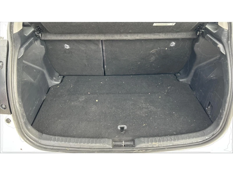 Toyota Yaris 1.5 HSD, Месечна вноска от 444 лв., снимка 10 - Автомобили и джипове - 52559739