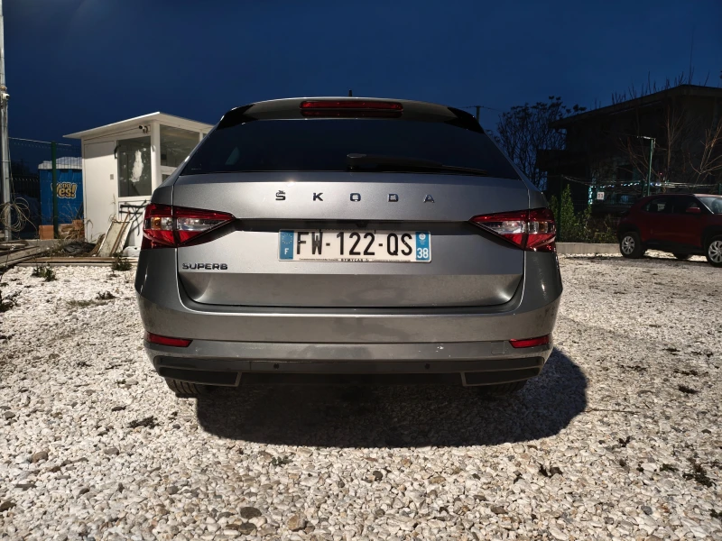 Skoda Superb 2.0 Tdi DSG Style, снимка 6 - Автомобили и джипове - 52893238
