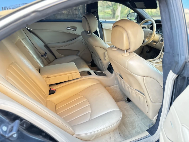 Mercedes-Benz CLS 320 cdi 224 к.с. 7G-TRONIC , снимка 12 - Автомобили и джипове - 52957913