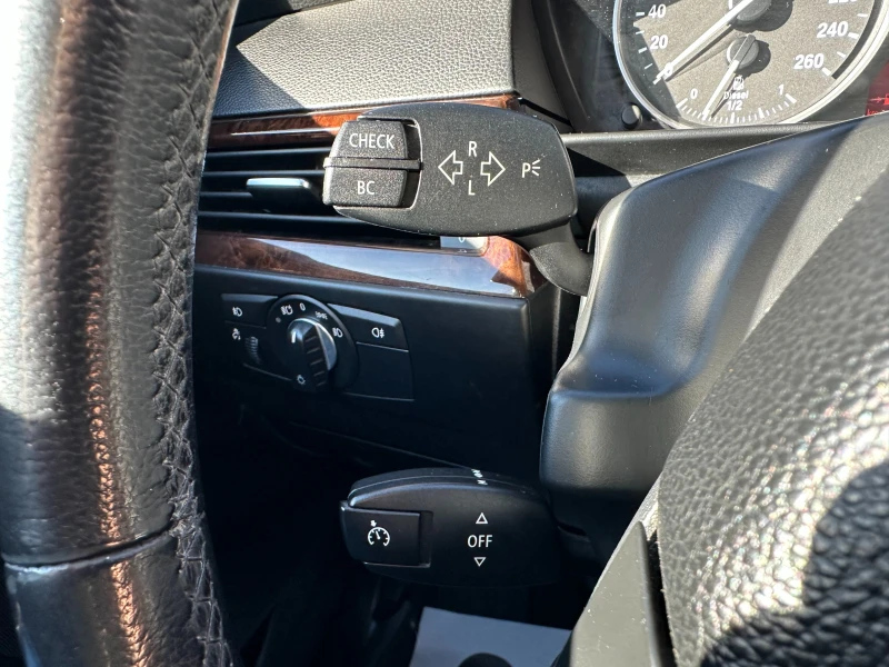 BMW 525 3.0d 197 к.с., снимка 14 - Автомобили и джипове - 53117900