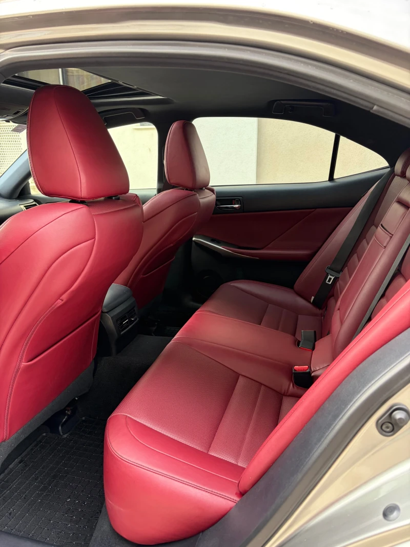 Lexus IS 250 4х4 Sport Full Бартер , снимка 12 - Автомобили и джипове - 53215372