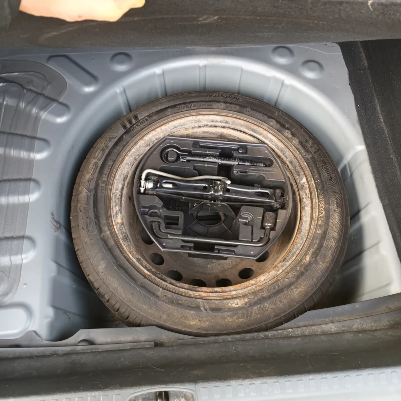 Citroen C4, снимка 6 - Автомобили и джипове - 53221840