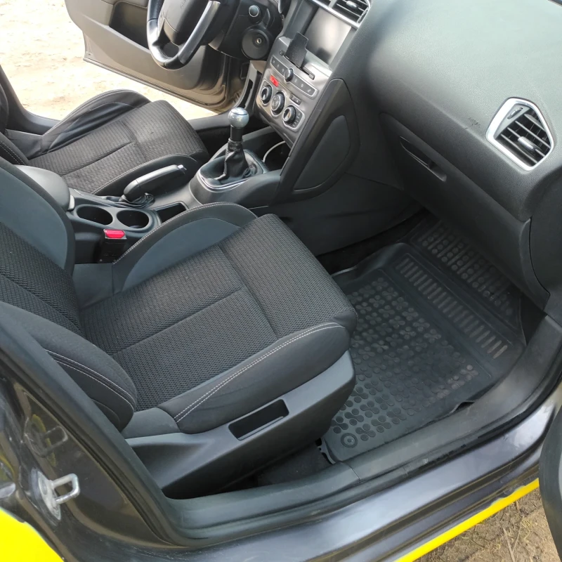 Citroen C4, снимка 9 - Автомобили и джипове - 53221840