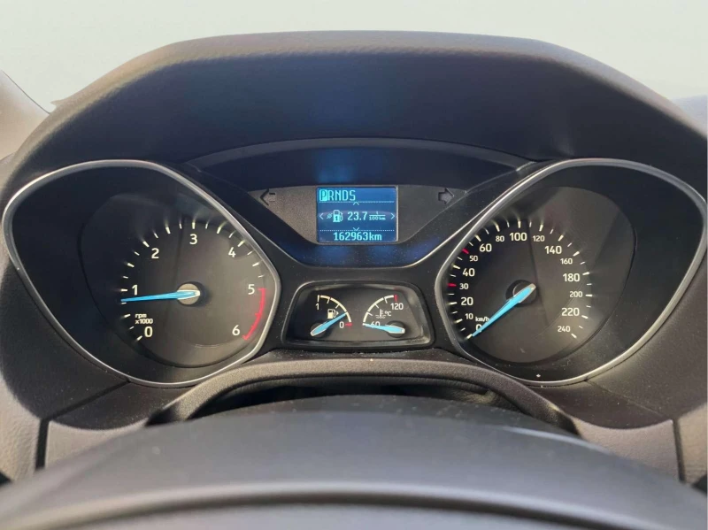 Ford Focus 1.5 TDCi, снимка 12 - Автомобили и джипове - 53268412