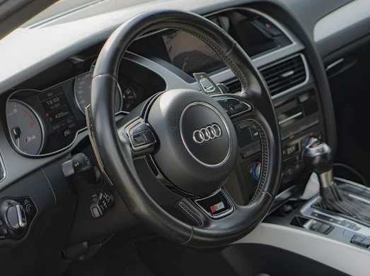 Audi S4  - изображение 10