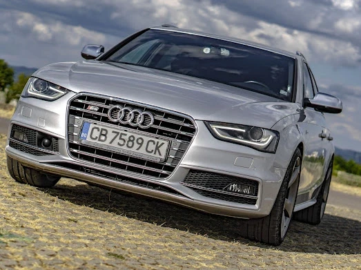 Audi S4  - изображение 10