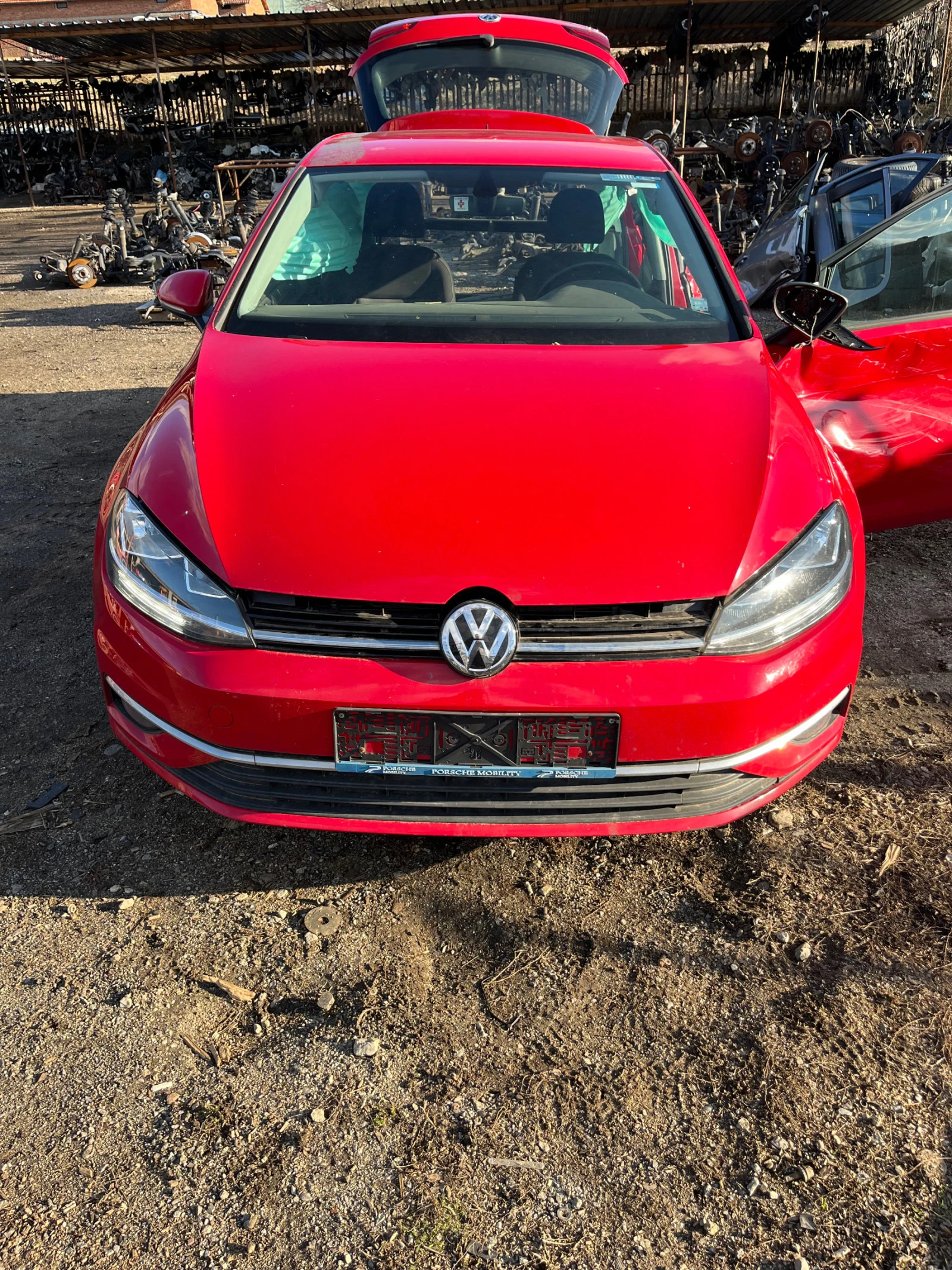 VW Golf 1.6 TDI CLH CXX DDY, снимка 1