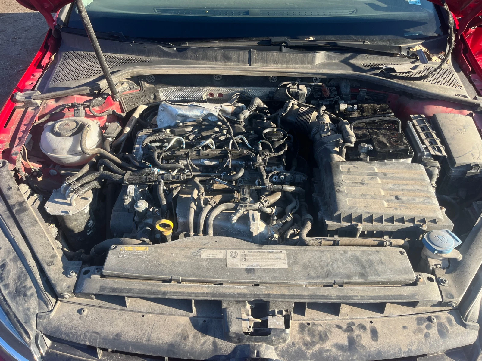 VW Golf 1.6 TDI CLH CXX DDY | Mobile.bg   17