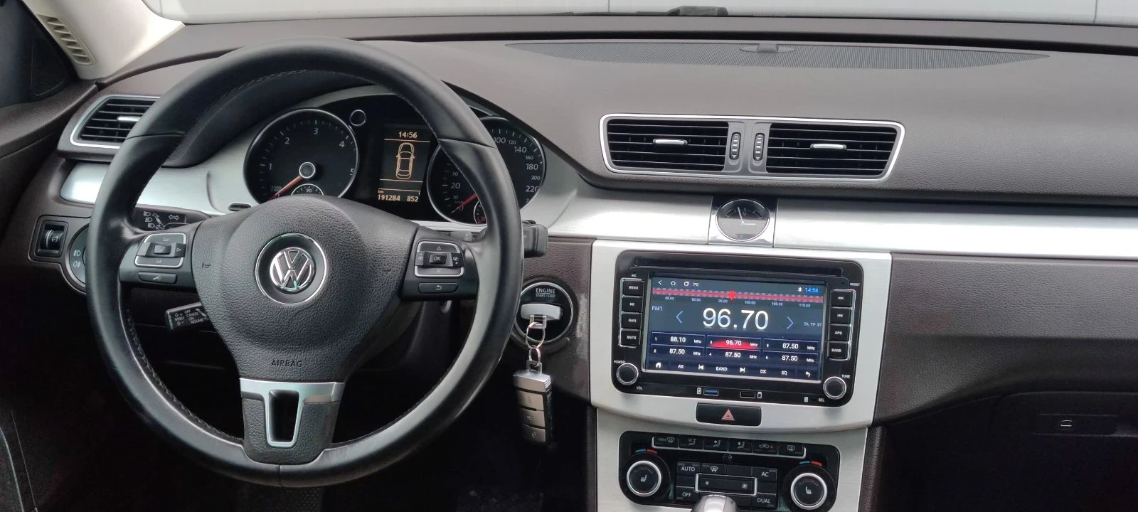 VW Passat 2.0TDI* 140к.с* Highline* DSG* NAVI* LED*  | Mobile.bg — изображение 12