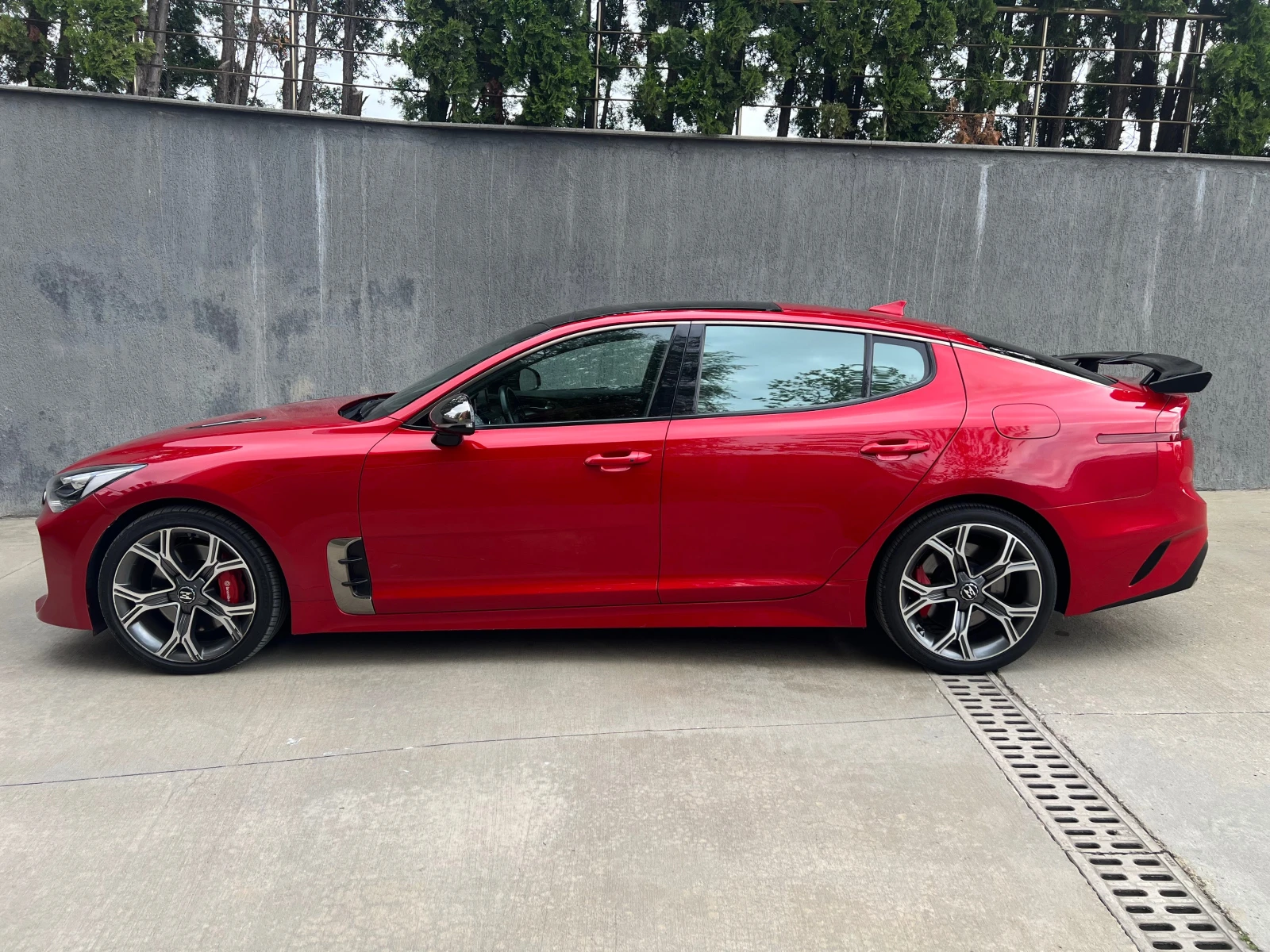 Kia Stinger GT 3, 3 AWD - изображение 3