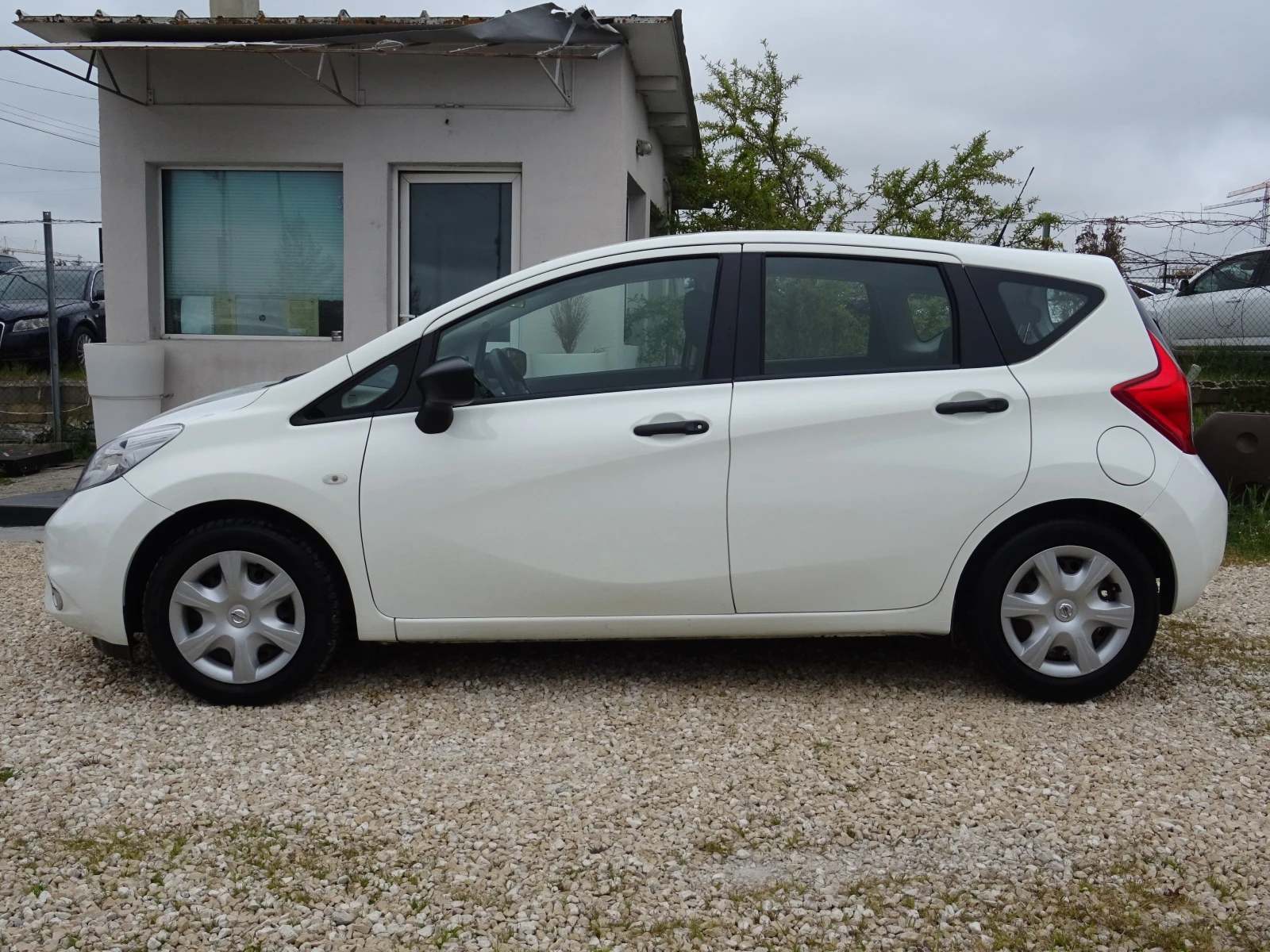 Nissan Note  - изображение 2