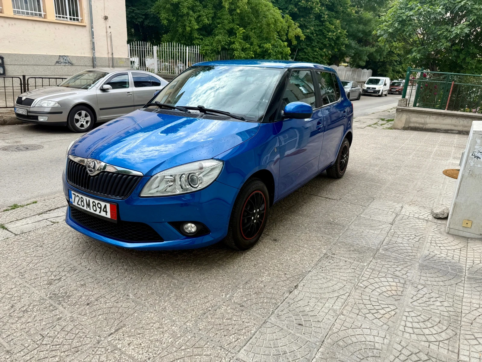 Skoda Fabia * 1.2TSI* 86HP* ВСИЧКИ ЕКСТРИ*  - изображение 2