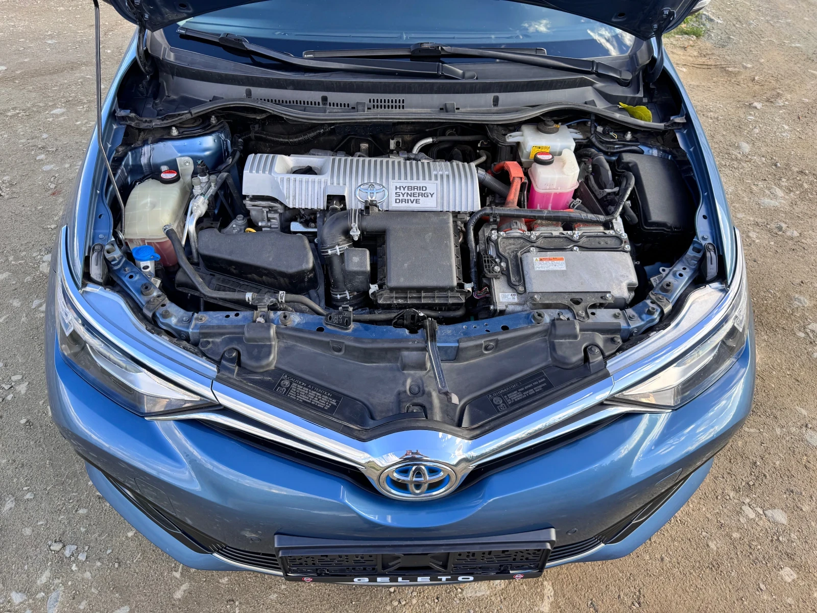 Toyota Auris 1.8hybrid/active//full | Mobile.bg   17