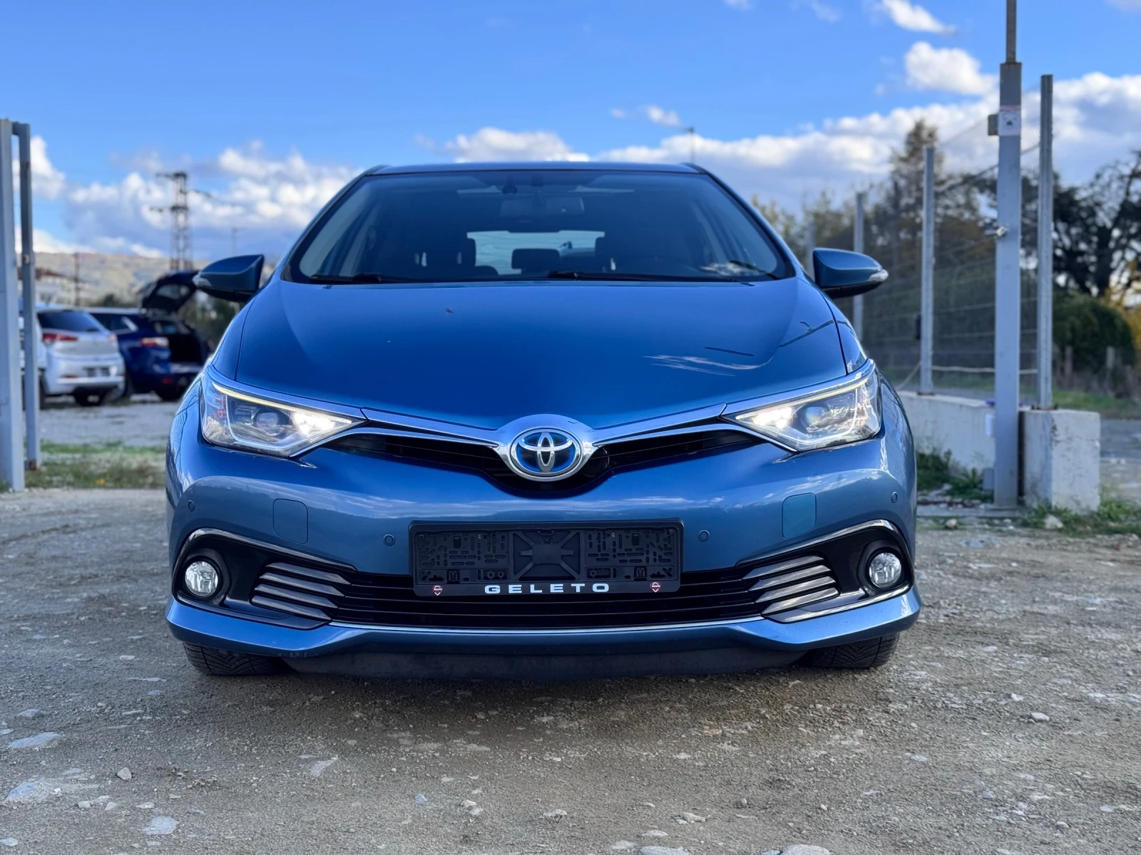 Toyota Auris 1.8hybrid/active//full | Mobile.bg   1