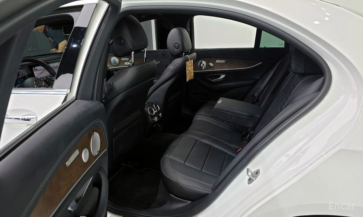 Mercedes-Benz E 300 | Mobile.bg   11