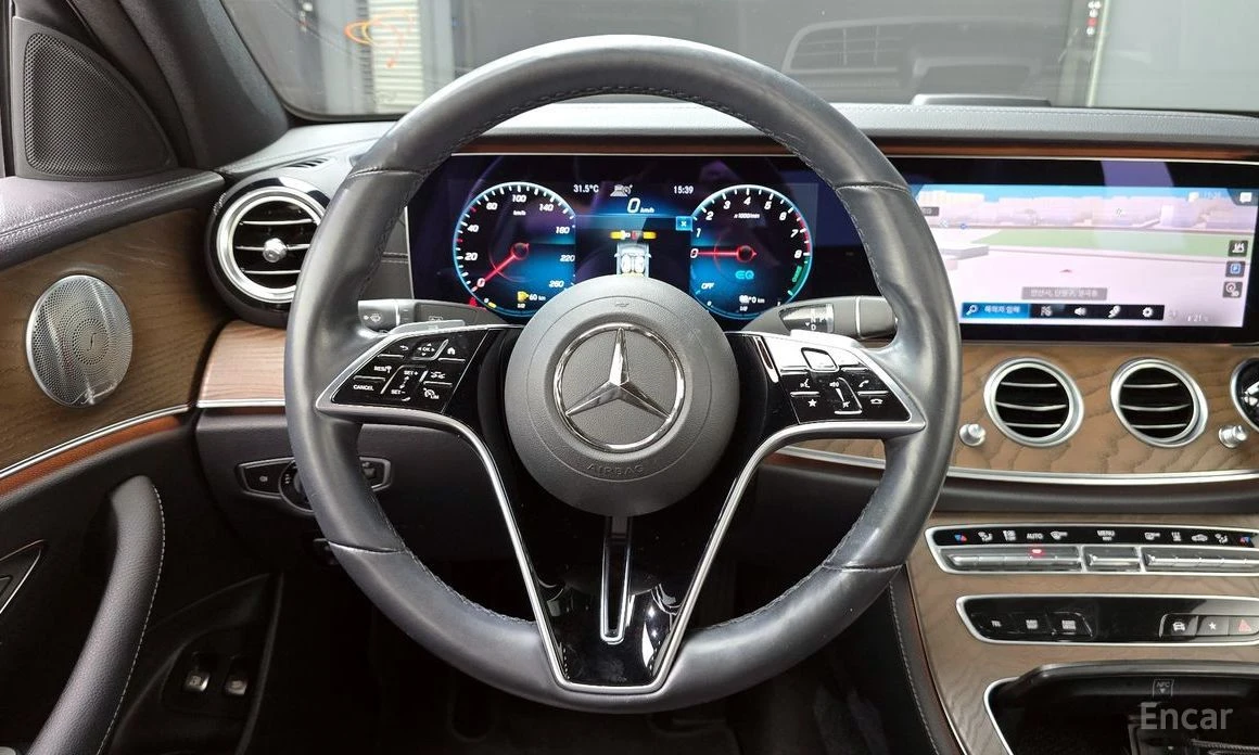 Mercedes-Benz E 300 | Mobile.bg   13