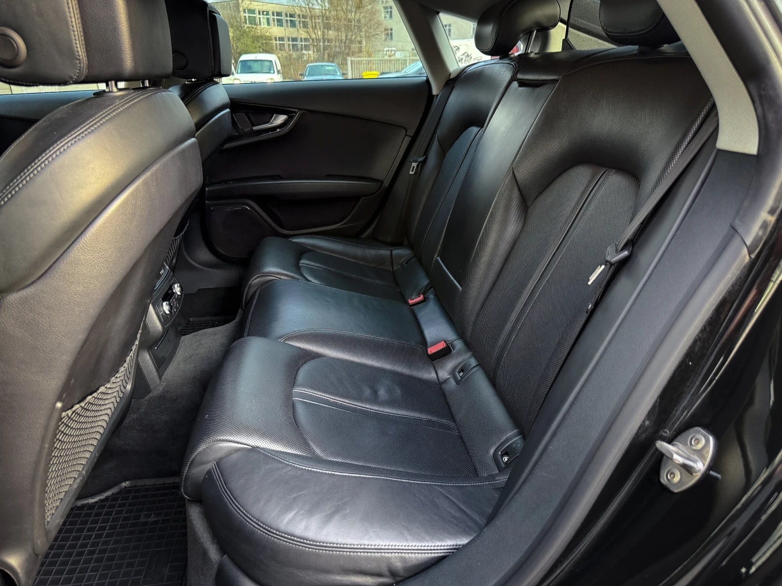 Audi A7 3.0TDI* S7* S-LINE* ������ | Mobile.bg � ����������� 14