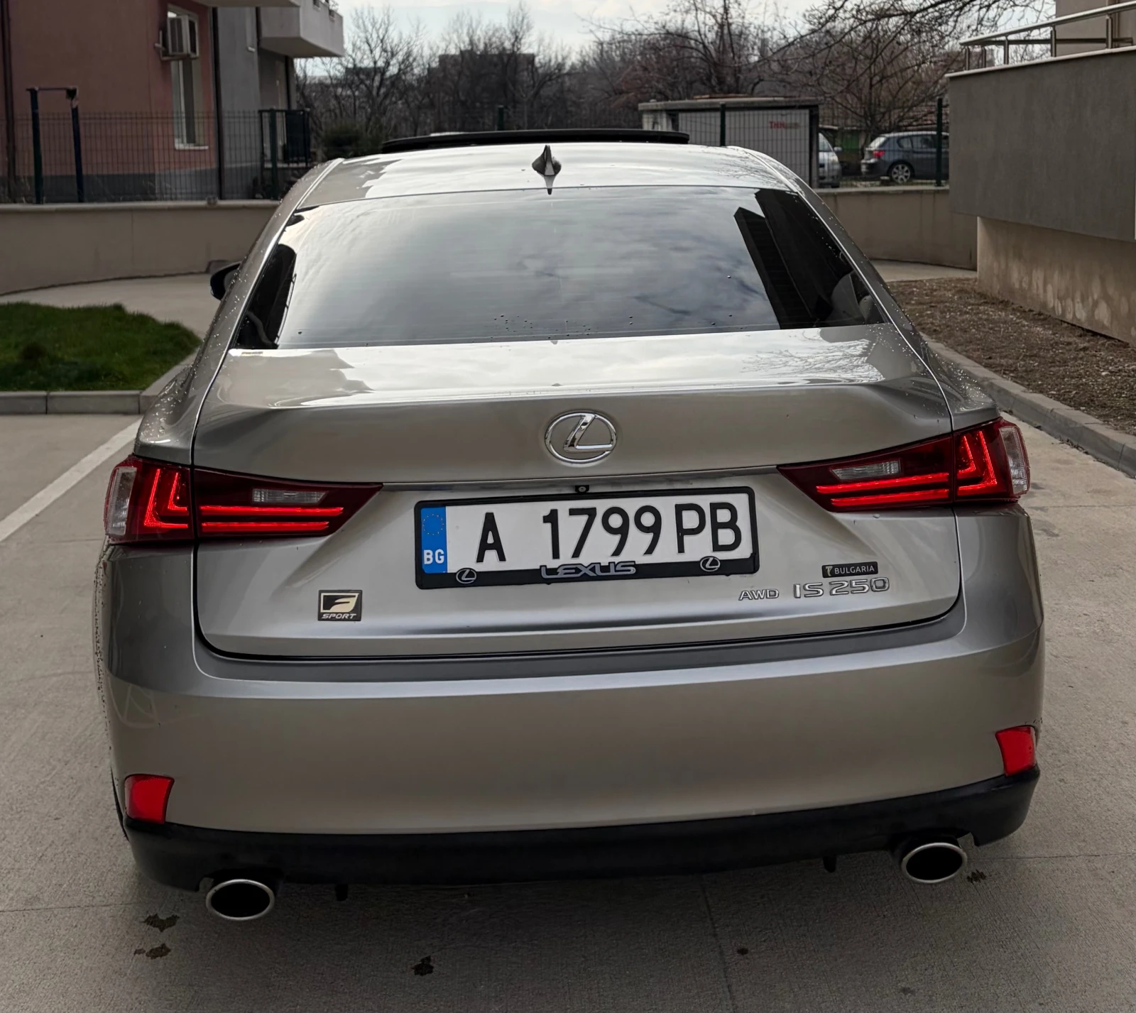 Lexus IS 250 4х4 Sport Full Бартер  - изображение 4