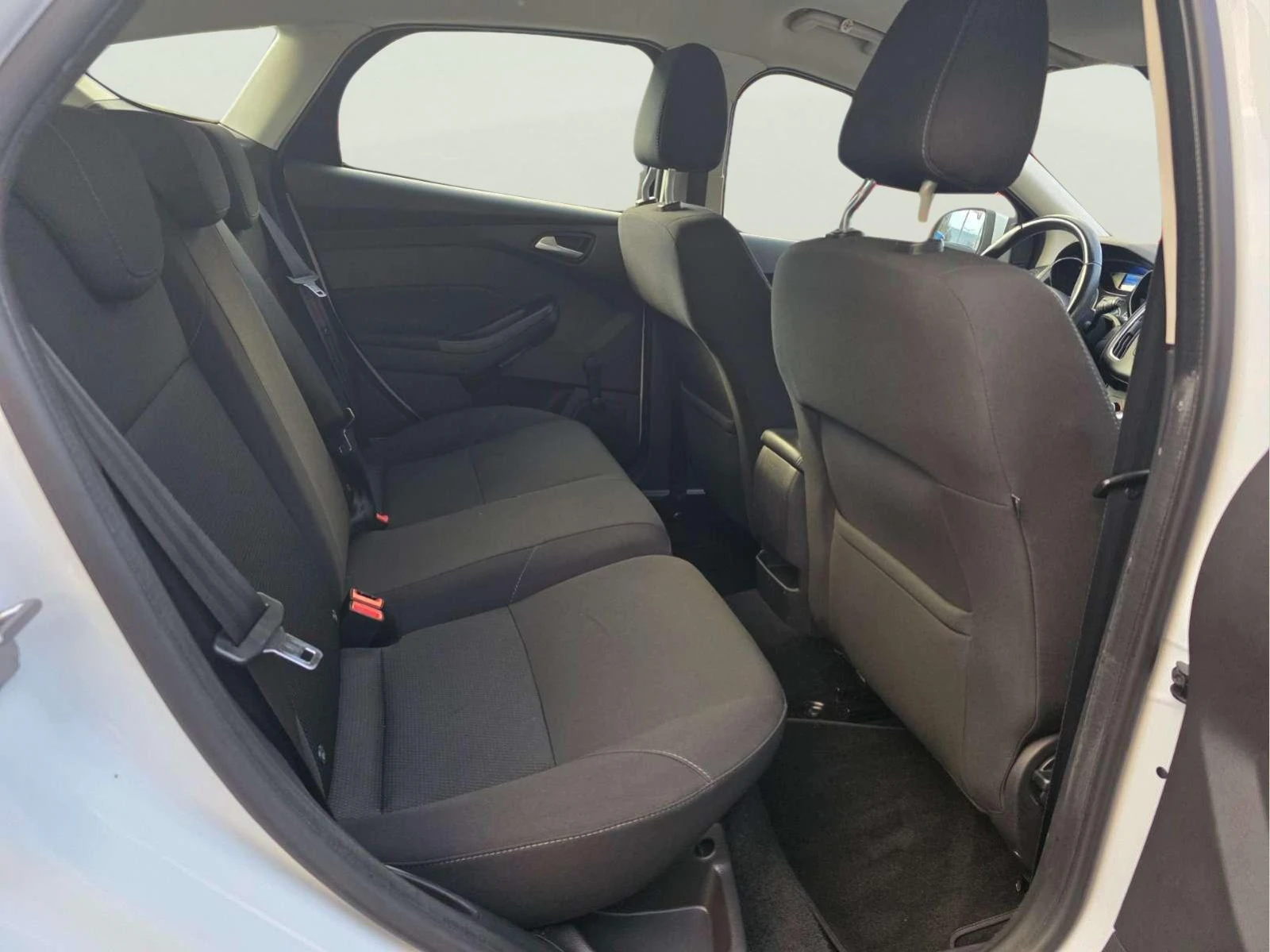 Ford Focus 1.5 TDCi | Mobile.bg � ����������� 10