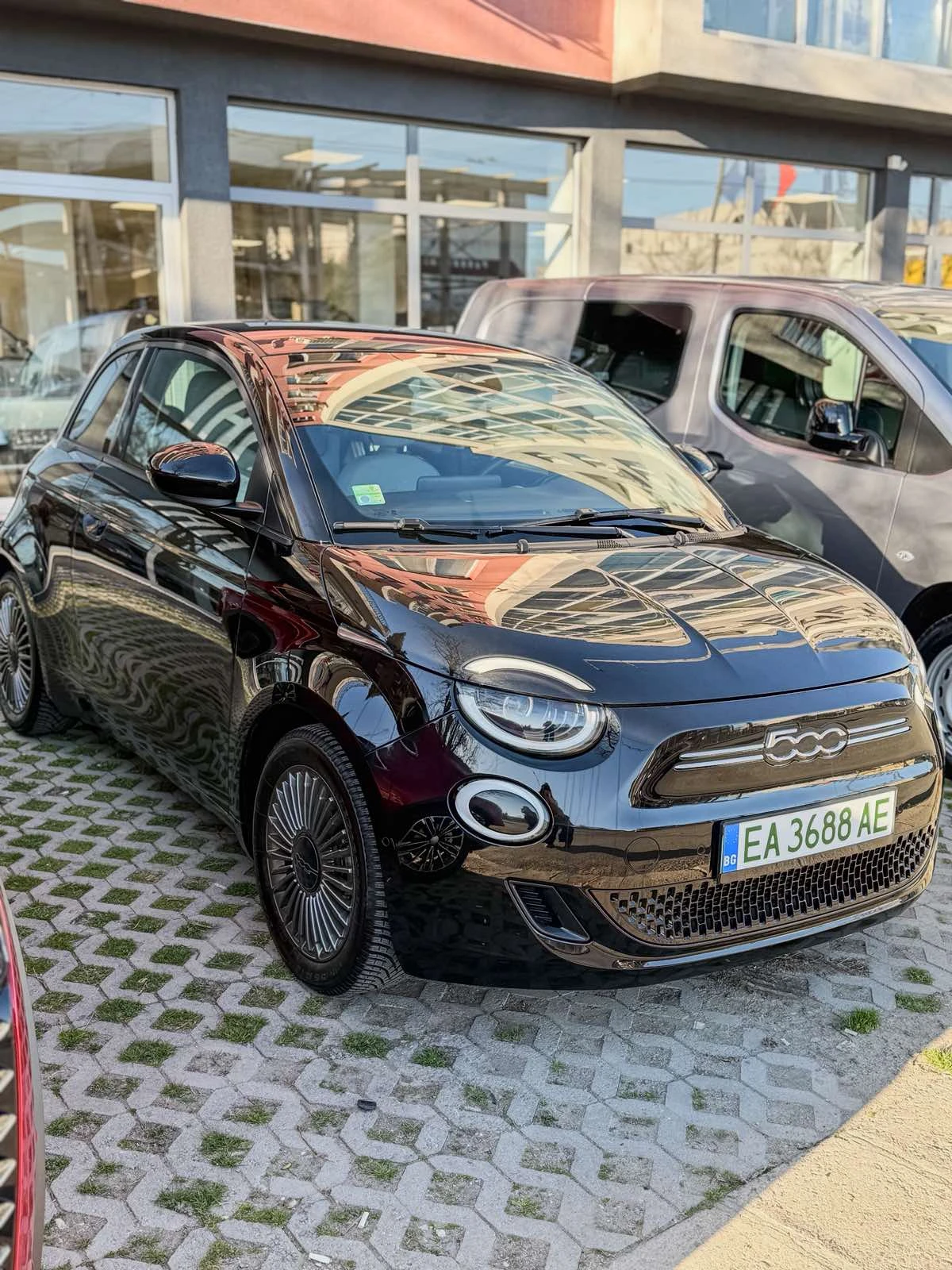 Fiat 500e, снимка 3 - Автомобили и джипове - 53799169