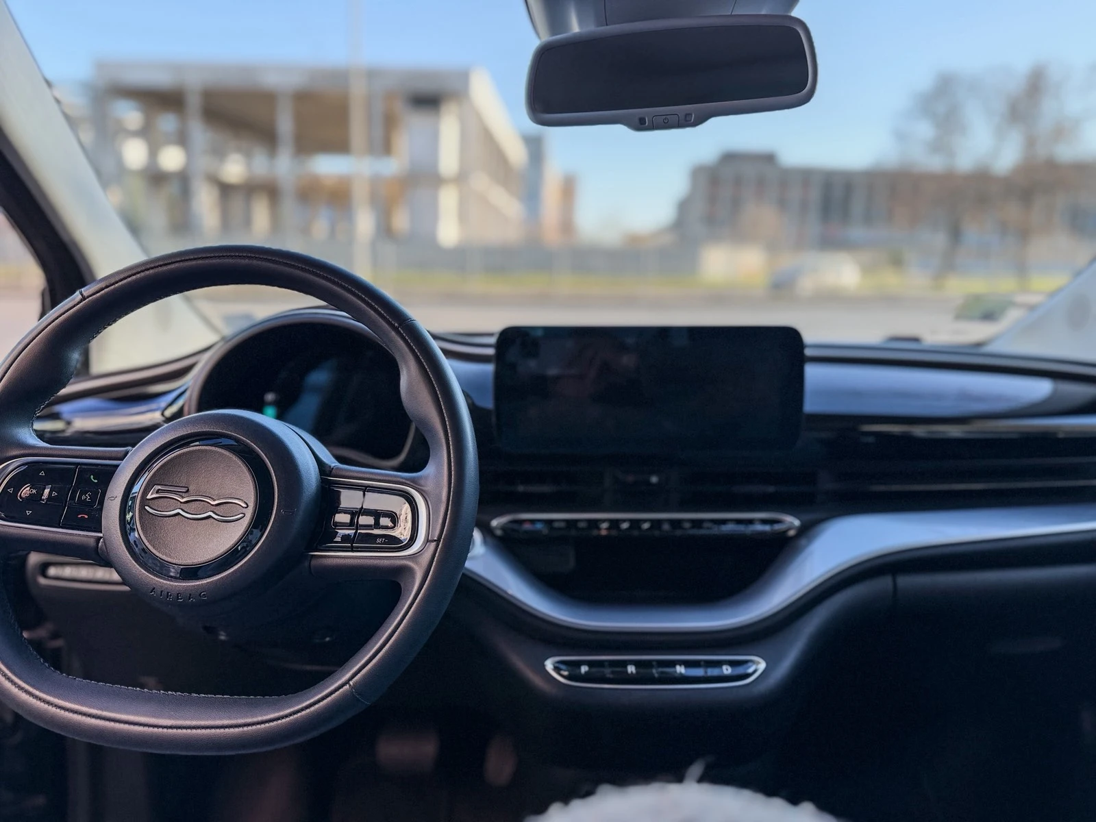 Fiat 500e, снимка 9 - Автомобили и джипове - 53799169