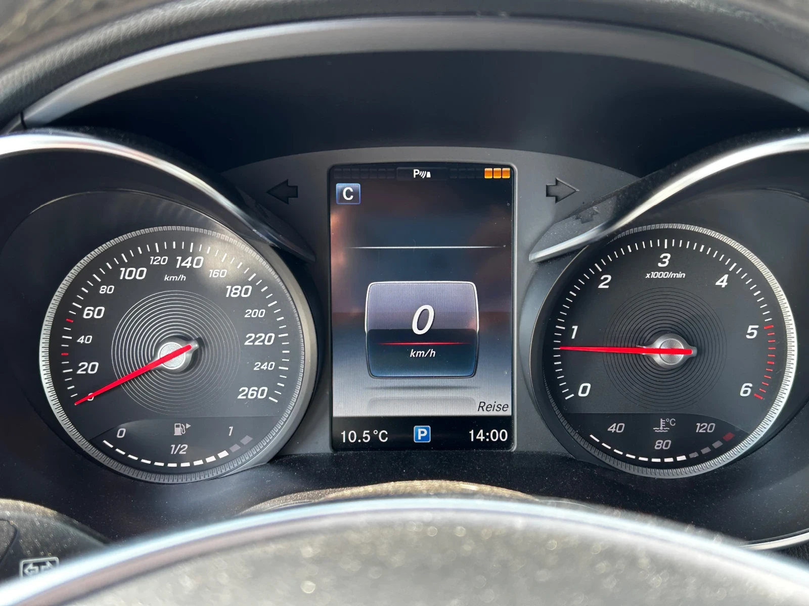 Mercedes-Benz C 220, снимка 11 - Автомобили и джипове - 53837848