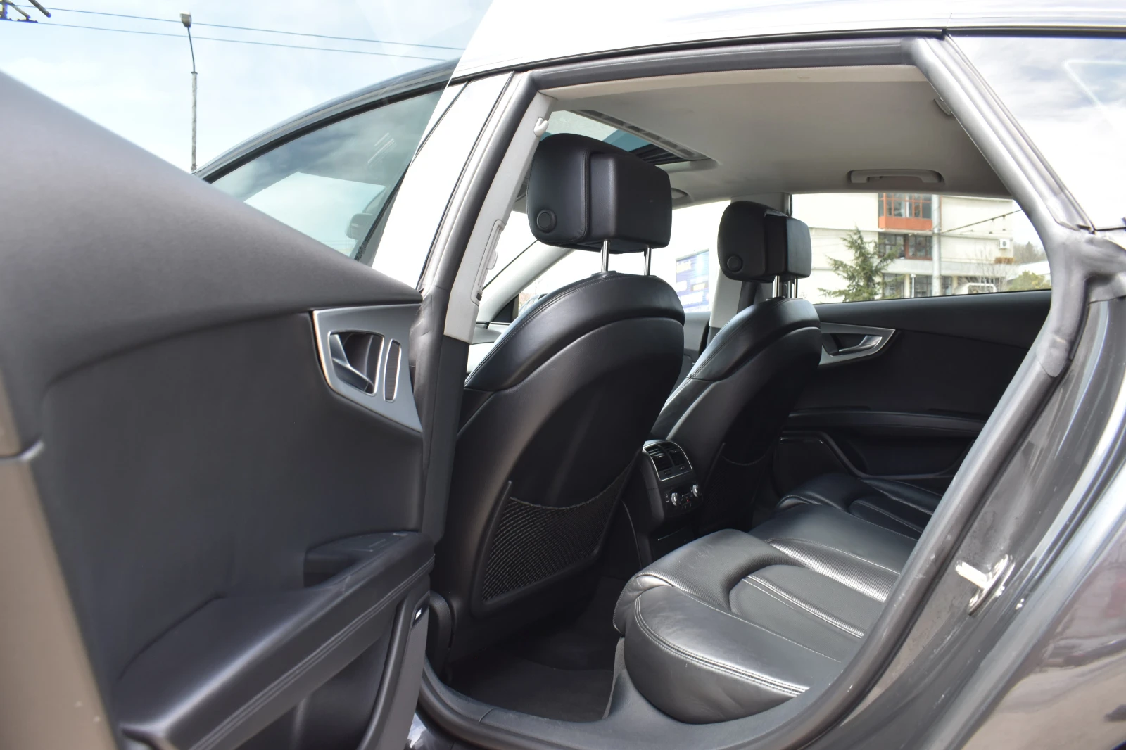 Audi A7 313H.P* AIRMAT* ОБДУХВАНЕ* DISSTRONIC* HEAD-UP* LI, снимка 10 - Автомобили и джипове - 54089874