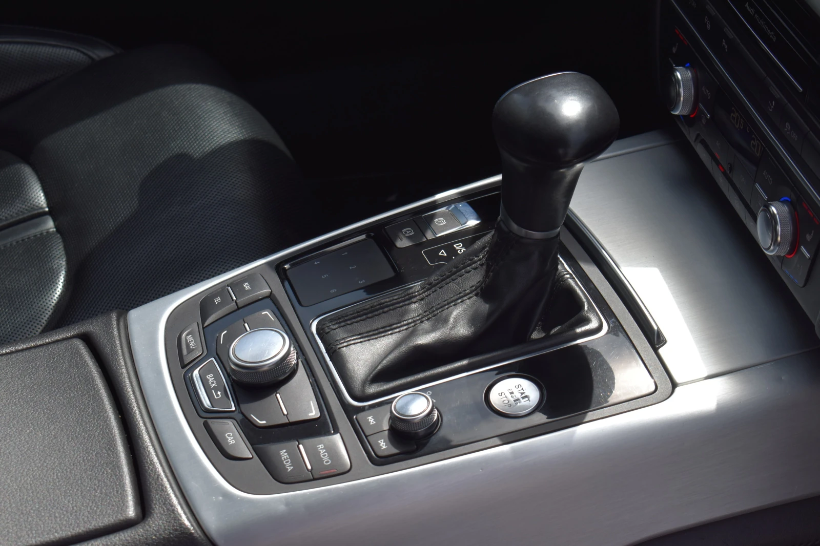 Audi A7 313H.P* AIRMAT* ОБДУХВАНЕ* DISSTRONIC* HEAD-UP* LI, снимка 12 - Автомобили и джипове - 54089874