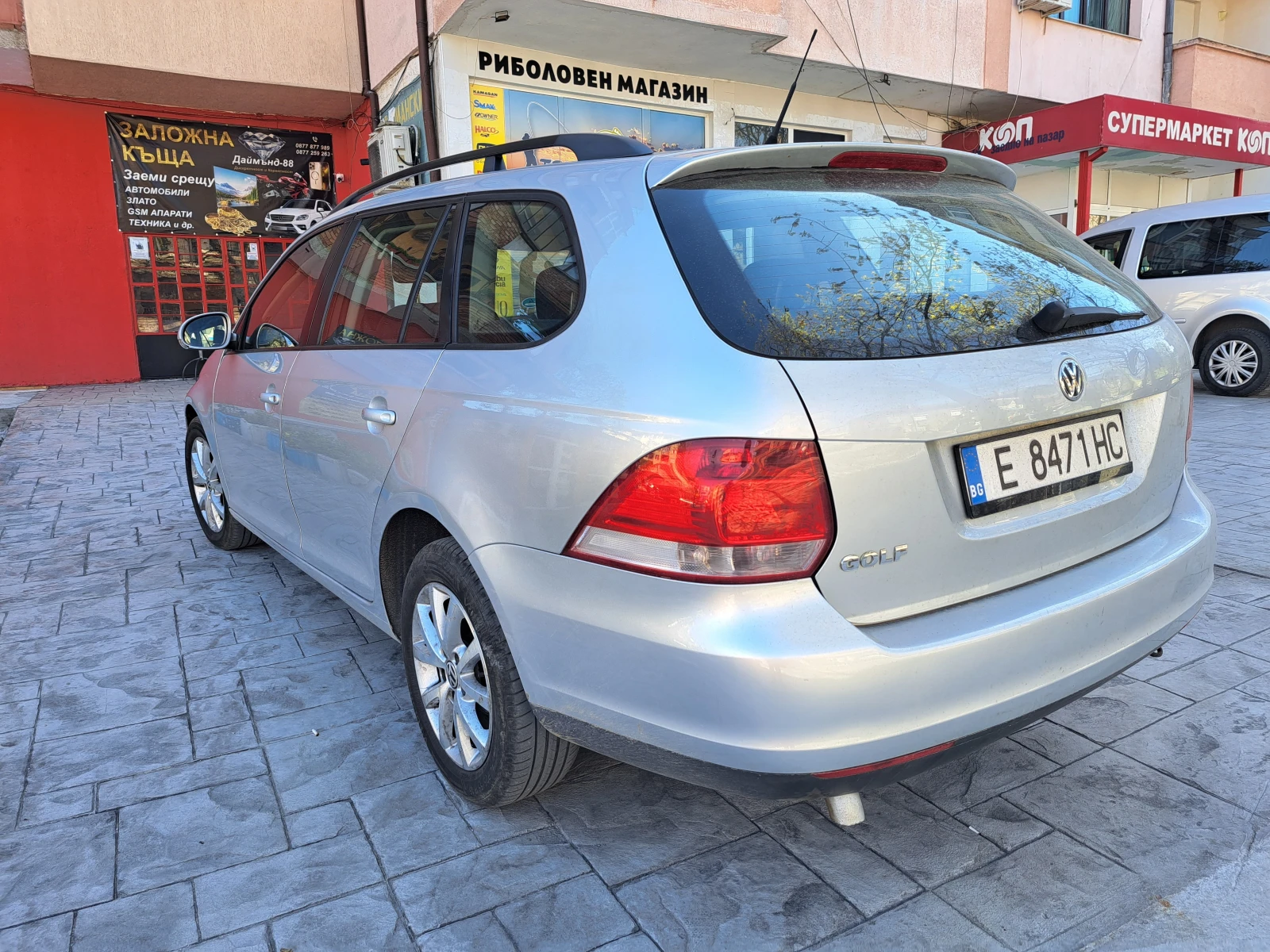 VW Golf 1.9, снимка 4 - Автомобили и джипове - 54108686